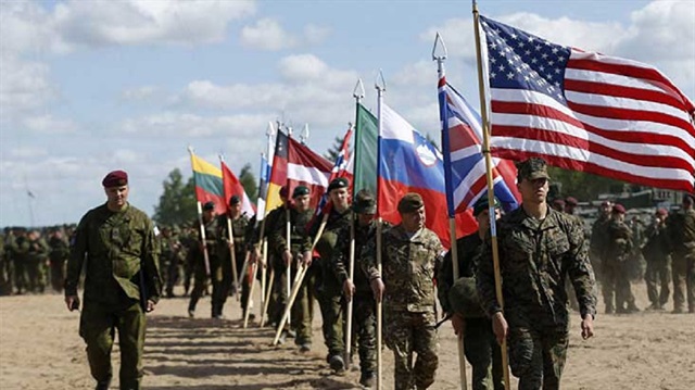 قائد الناتو في أوروبا يطالب بنشر مزيد من القوات الأمريكية لردع روسيا