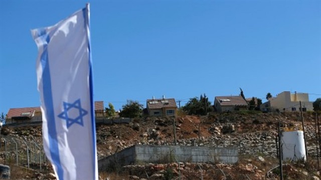 بنوك فرنسية تساهم في تمويل الاستيطان الإسرائيلي في الأراضي الفلسطينية