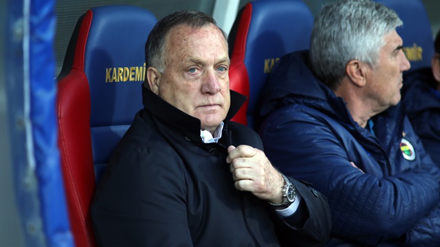 Fenerbahçe Teknik Direktörü Advocaat, Volkan Şen ile yaşadığı krizi anlattı. 