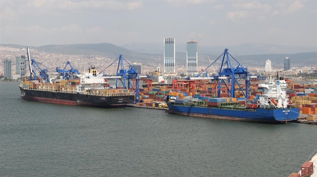 ​Batı Akdeniz'de ihracat artıyor.