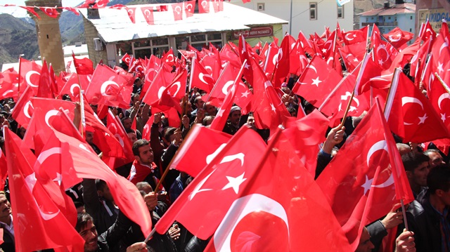 Hakkaride teröre lanet yürüyüşü