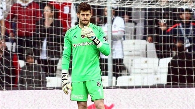 Fabri Instagram hesabından Beşiktaş taraftarlarına mesaj yolladı.