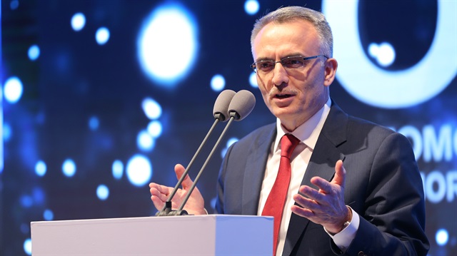 Maliye Bakanı Naci Ağbal,Otomotiv Kongresinin açılışında konuştu.