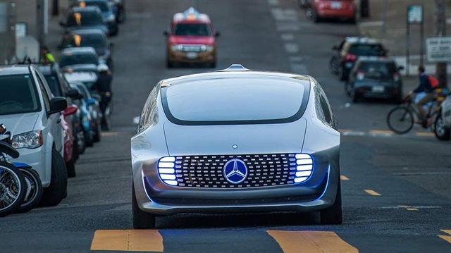 Mercedes - Bosch ortak yapımı taksinin 2021 yılında yollarda olması bekleniyor.