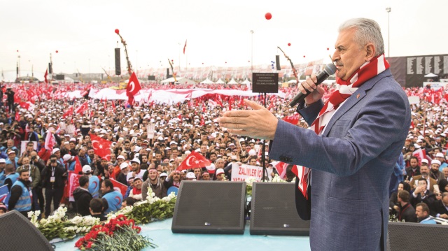 Başbakan Yıldırım, Yenikapı'da milyonlara hitap etti.