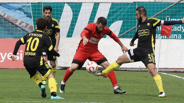 ​TFF 1. Lig'in 27. haftasında oynanan karşılaşmada Ümraniyespor, lider Evkur Yeni Malatyaspor'u 1-0 mağlup etti.​