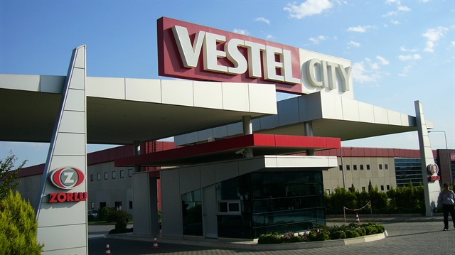 Yerli üretici Vestel, Toshiba'nın televizyon departmanını bünyesine katmayı planlıyor.