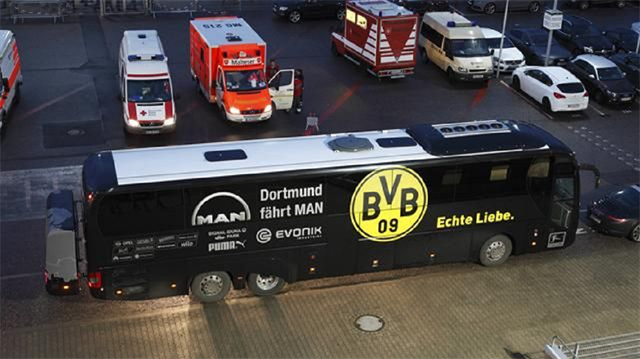 Dortmund-Monaco maçı öncesi Alman ekibinin takım otobüsünün yakınında patlama gerçekleşti.