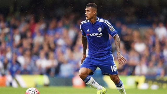 Chelsea'de fazla forma şansı bulamayan Kenedy bu sezon sadece 2 maçta görev aldı.