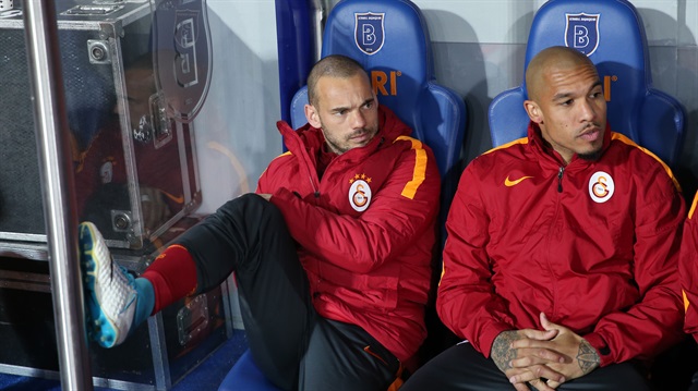 Igor Tudor, bu sezon çıktığı Galatasaray formasıyla çıktığı 26 maçta 2 gol, 13 asist kaydeden Sneijder'i son iki maçtır ilk 11'e almıyor. 