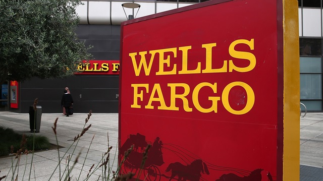 ABD'li uluslararası yatırım bankalarından Wells Fargo'nun 2017 ilk çeyreğinde geliri azaldı.