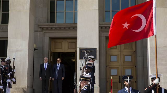 Turkish Defense Minister Fikri Işık Meets with U.S. Secretary of Defense James Mattis