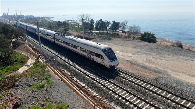 Bandırma-Bursa-Ayazma-Osmaneli (Bursa-Bilecik) Yüksek Hızlı Tren projesinin 2018'de tamamlanması bekleniyor.