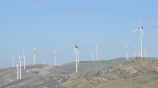 Toplam rüzgar kurulu gücü 6 bin 106 megavata ulaşan Türkiye, Avrupa'da 3'üncü, dünyada 7'inci sırada yer alıyor.