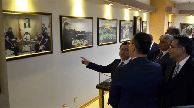 Malatya Valisi Mustafa Toprak, Turgut Özal Tıp Merkezinde yer alan Turgut Özal Müzesi’ni gezdi.