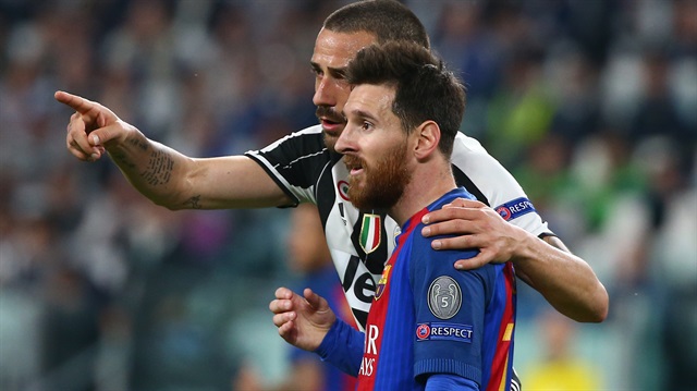 Bonucci, maç içinde Messi'den formasını istedi.