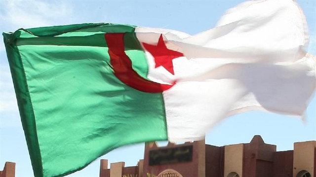 Cezayir seçimlerinde kadınlar ön planda