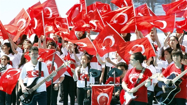 Antalya’da renkli 23 Nisan kutlaması