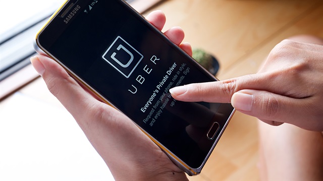 Travis Kalanick tarafından kurulan mobil ulaşım uygulaması Uber, kısa sürede dünya çapında milyonlarca kişi tarafından kullanılmaya başladı.
