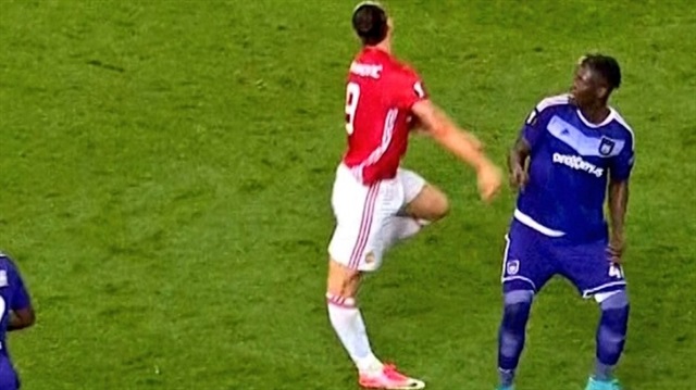 Ibrahimovic bu pozisyonda çapraz bağlarından sakatlanmıştı.
