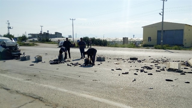 ​Antalya Yerel Haber: ​Antalya’nın Serik ilçesinde meydana gelen trafik kazasında 2 kişi yaralandı.​