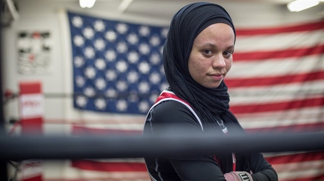 ABD’nin Minnesota eyaletinde 16 yaşındaki sporcu Amaiya Zafar’ın başörtüsüyle boks müsabakalarına katılmasına izin verilmesi bu konuda bir dönüm noktası oldu.