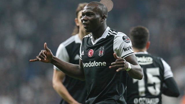 Beşiktaş'ın Kamerunlu golcüsü Aboubakar bu sezon 32 resmi maçta 15 gol atma başarısı gösterdi.