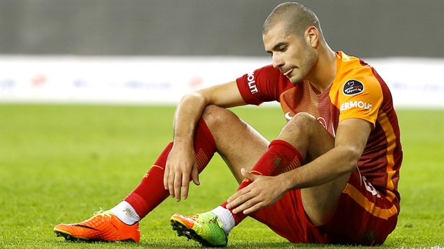 Galatasaray'ın sezon başında Kasımpaşa'dan transfer ettiği Eren Derdiyok'a ülkesi İsviçre'den Basel talip oldu. 