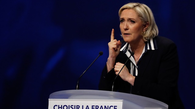 Fransız basını Le Pen'e tepki gösterdi.