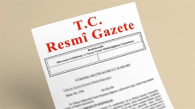 Resmi gazetede yayınlanan son KHK'da ihraç edilen isimlerin listesi.