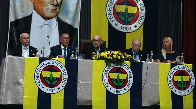 Fenerbahçe'nin Nisan ayı olağan divan kurulu gerçekleştiriliyor. 