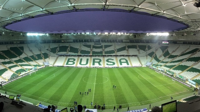 Galatasaray, Spor Toto Süper Lig'in 29. haftasında yarın deplasmanda Bursaspor ile yapacağı maç için Bursa'ya gitti.