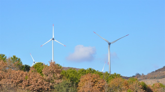 Rüzgar enerjisine yatırım devam ediyor.