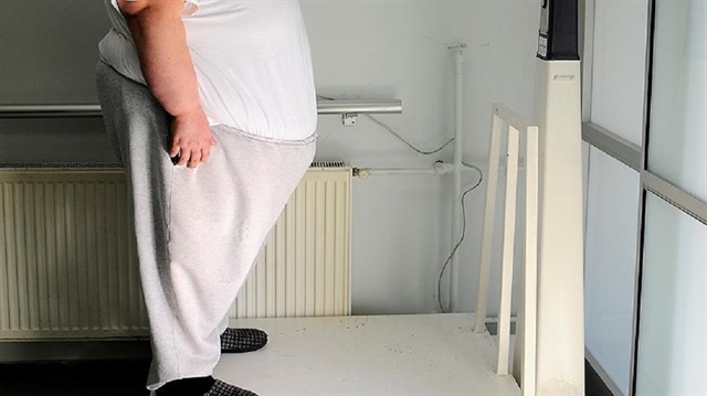 Sigara dumanı gibi tetikleyicilere maruz kalmanın yanında obezite de astım tedavisini güçleştiriyor.