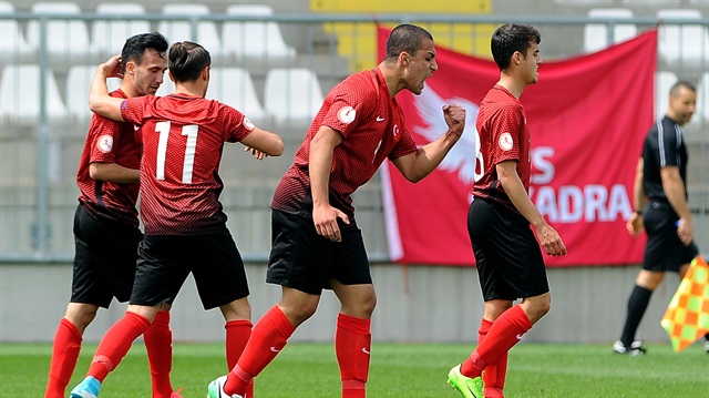 Ay-yıldızlılar A Grubu ikinci maçında Hırvatistan'ı 4-1 yendi.