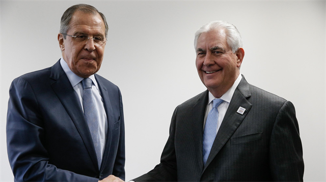 ABD Dışişleri Bakanı Tillerson ile Rusya Dışişleri Bakanı La
