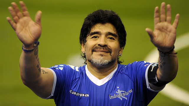Arjantin'in efsane ismi Diego Maradona, Birleşik Arap Emirlikleri'ne geri döndü.