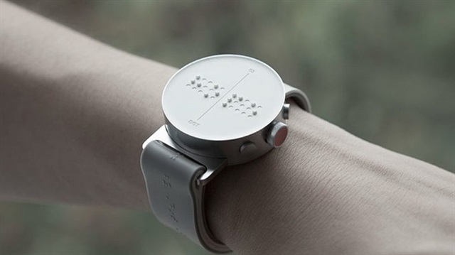 Dot Watch'ın Türkiye'de yaklaşık 1200 TL fiyatla satılması bekleniyor.