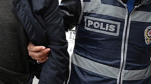 FETÖ operasyonunda 15 kişi tutuklandı.