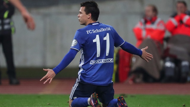Yevhen Konoplyanka, Schalke 04'de bu sezon çıktığı 29 resmi maçta 7 gol attı ve 2 asist yapma başarısı gösterdi.