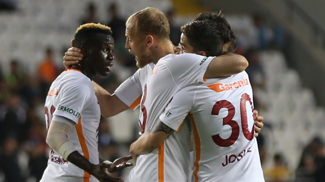Galatasaray, Gaziantepspor'u 2-1 mağlup ederek 3.lük yarışını sürdürdü. Güneydoğu temsilcisi ise kümede kalma hayallerini mucizelere bıraktı. 