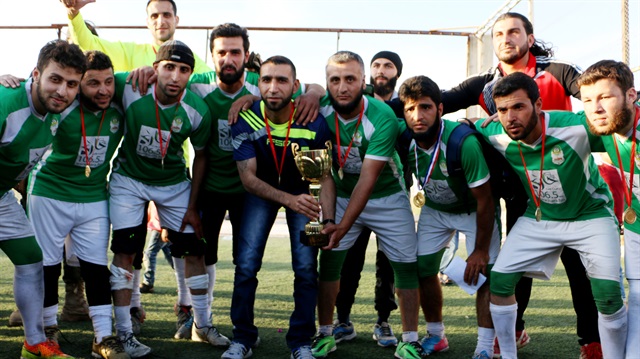 Suriye'de muhalif bölgelerde futbol turnuvası