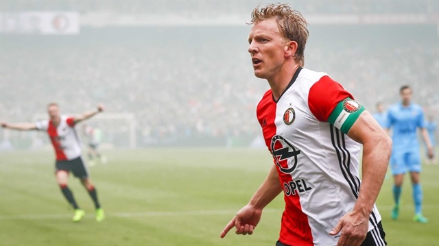 36 yaşındaki Dirk Kuyt, bu sezon Feyenoord formasıyla 39 resmi maçta 15 gol attı 7 de asist yapma başarısı gösterdi.