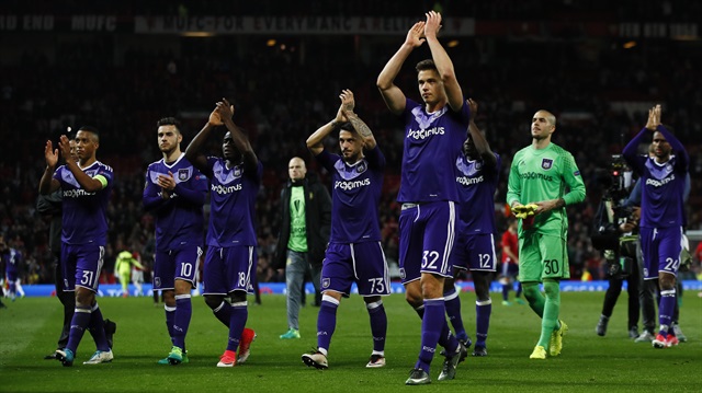Anderlecht Belçika'da şampiyonluğunu ilan etti.