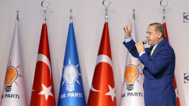 AK Parti MKYK’sına 19 yeni isim girerken 19 isim liste dışı kaldı.