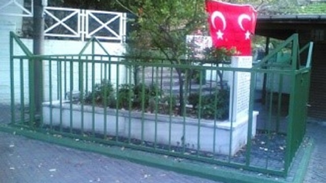 Zuhurat Baba'nın türbesi Bakırköy'de bulunuyor.