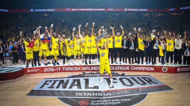 Fenerbahçe, Olympiakos'u 80-64 mağlup ederek Avrupa'nın en büyüğü oldu. 