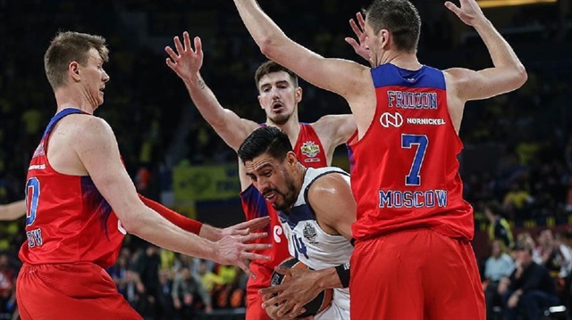 Russian powerhouse dominates Spanish giants 94-70 to finish season at third place