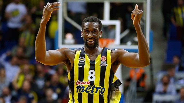 Fenerbahçe'nin ABD'li basketbolcusu Ekpe Udoh'a NBA takımlarından Golden State'in teklif yapacağı iddiası konuşuluyor.