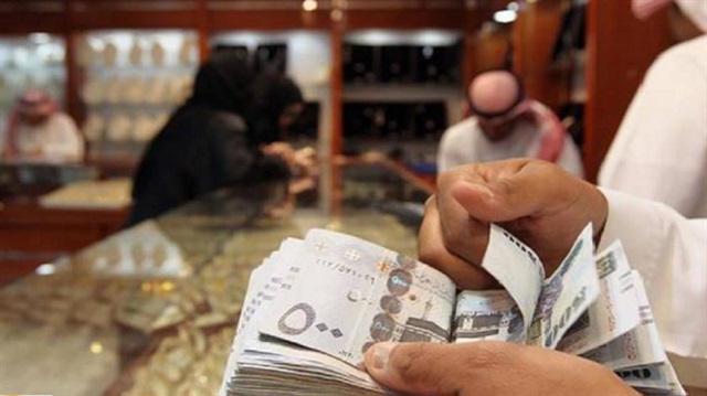 الإمارات تطبق الضريبة الانتقائية في الربع الأخير 2017